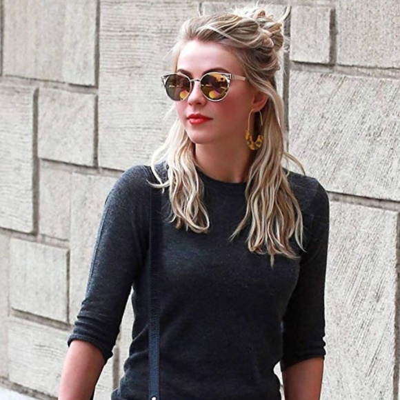 4 for $20 Acrylic Resin Dangle Earrings (Leopard) - Picture 2 of 6